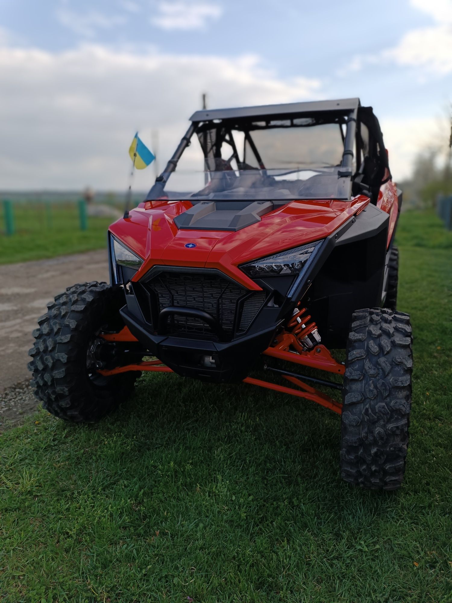 Polaris Rzr XP Pro NEW! 2019