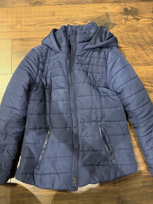 Куртка жіноча