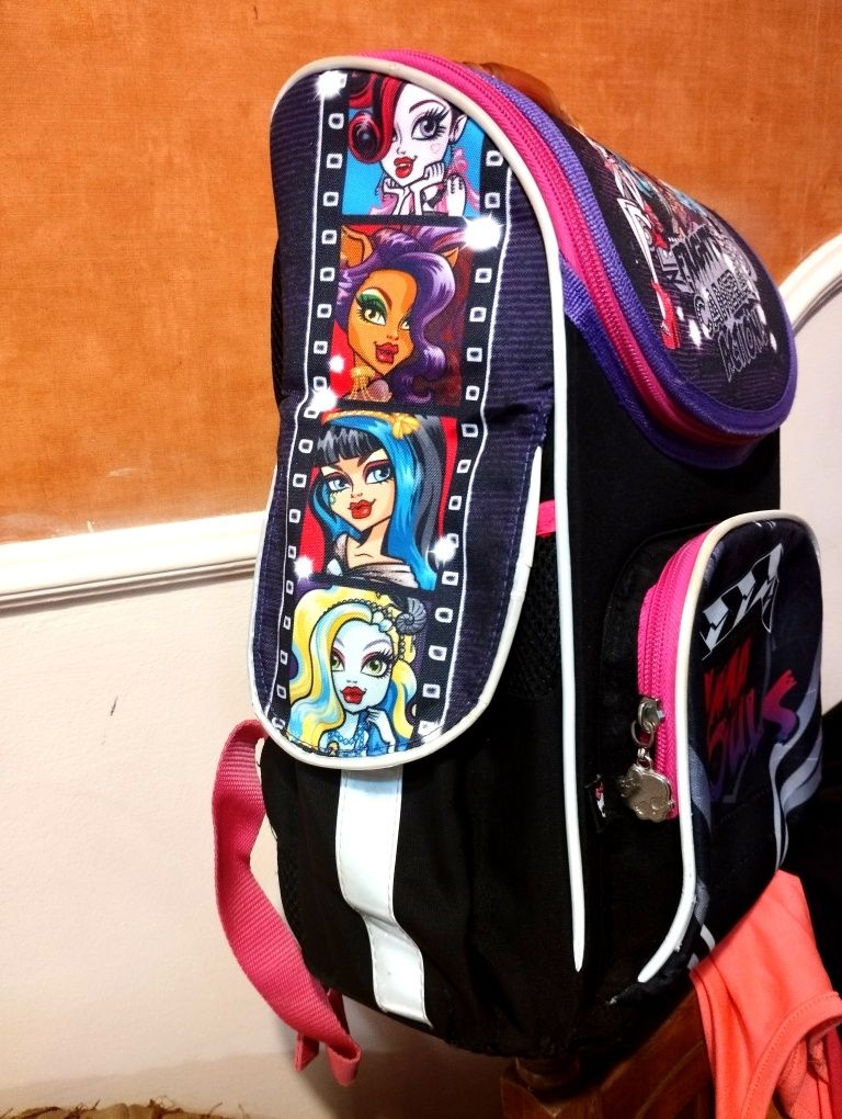 Школьный рюкзак на продажу