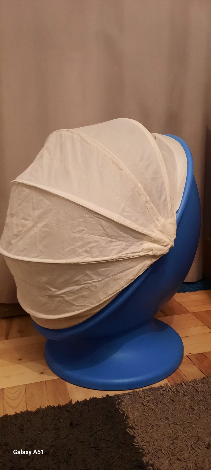 Ikea Lomsk fotel jajo obrotowy dla dzieci daszek