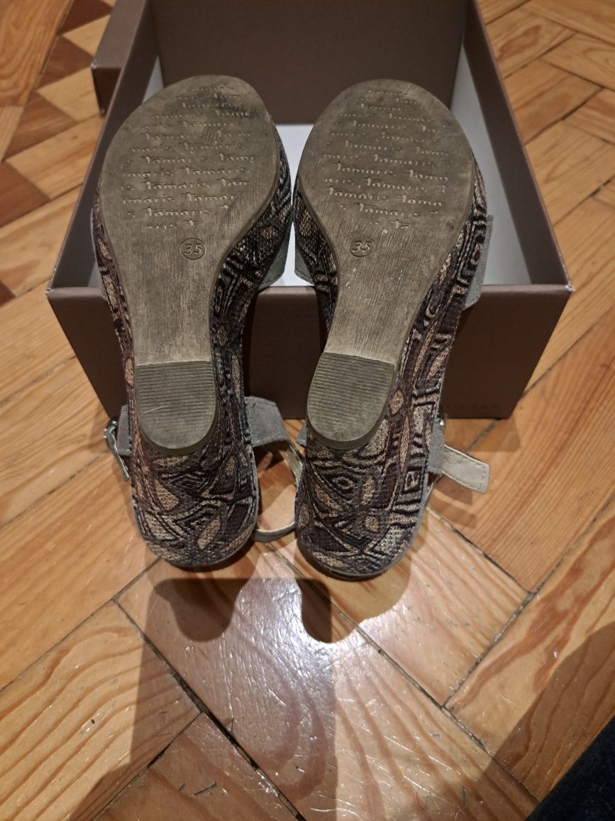 Elegantes Sapatos Tamaris 35