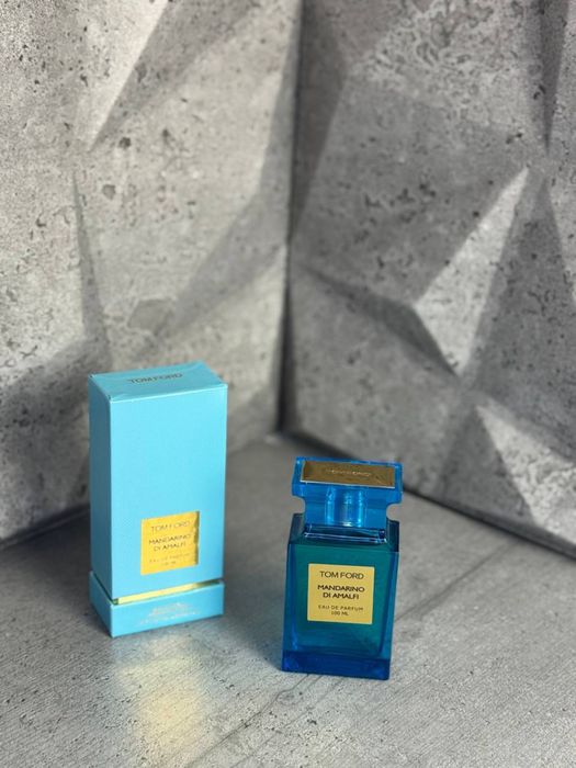 Perfum Tom ford