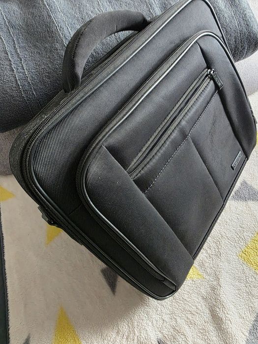 MSI Cyborg 15 A12 + Podkładka chlodzaca + Monitor 24' LG 144 Hz