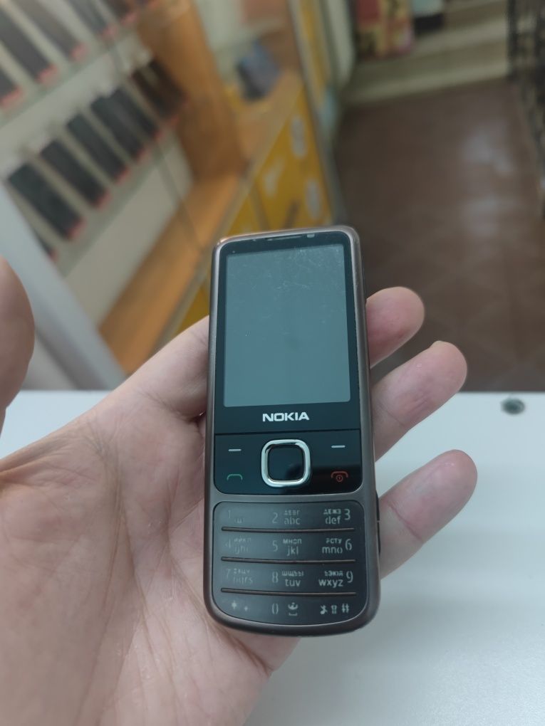 Nokia 6700c bronze