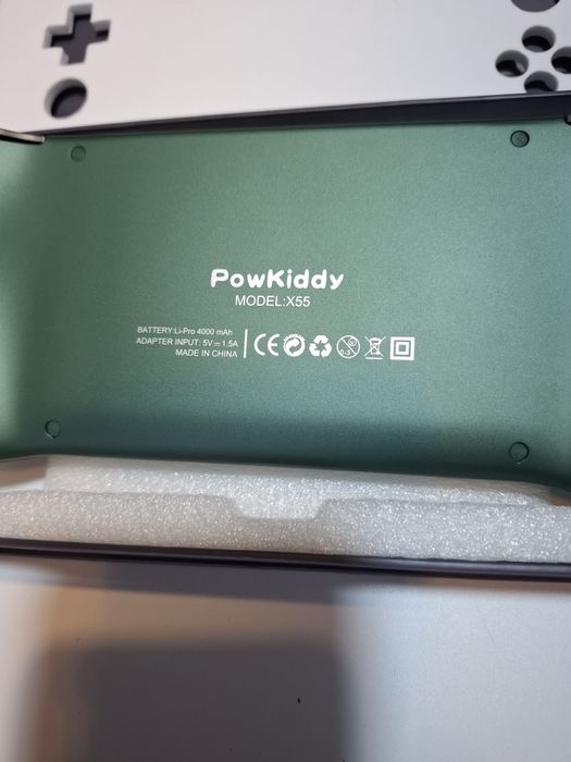 Przenosna Konsola powkiddy x55