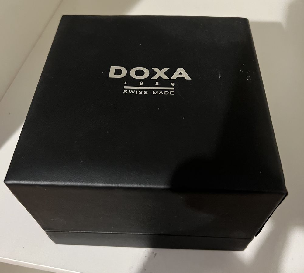Zegarek męski DOXA 105.60 Szwajcarski