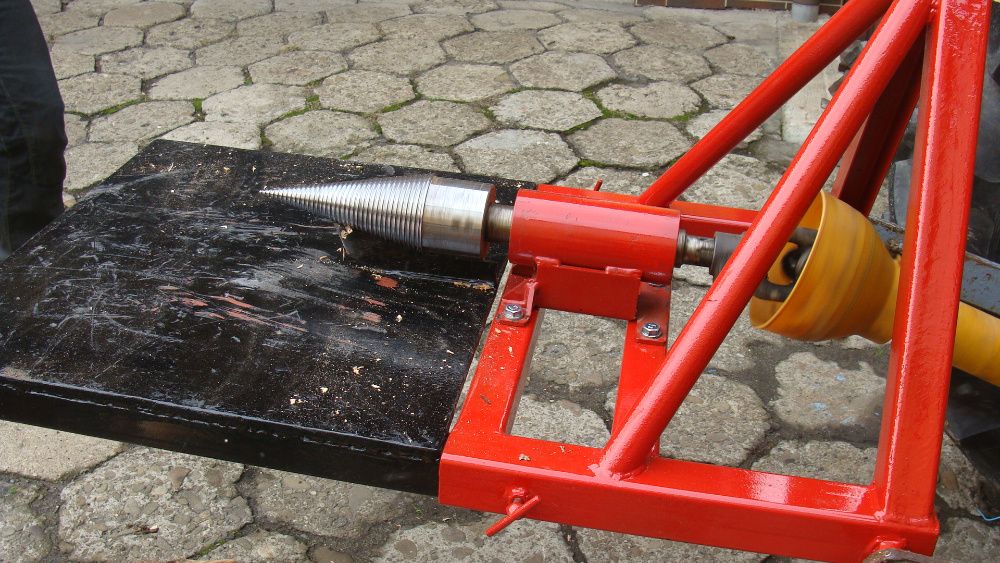 Wypożyczalnia wynajem rębaków do gałęzi firmy remet - spalinowe,