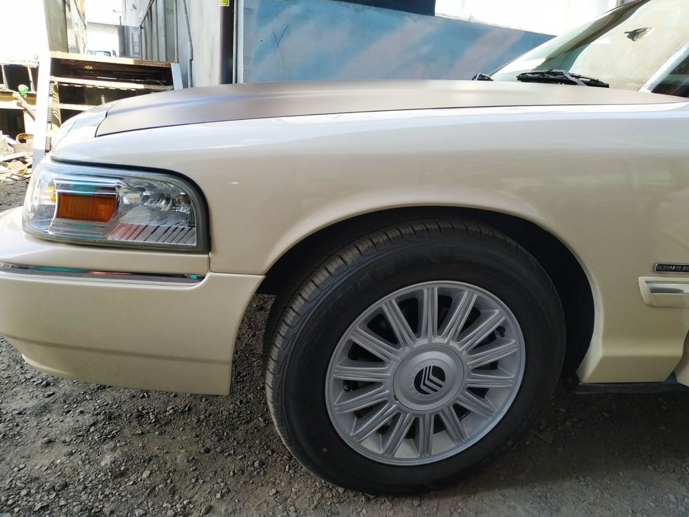 Автомобиль Mercury Grand Marquis