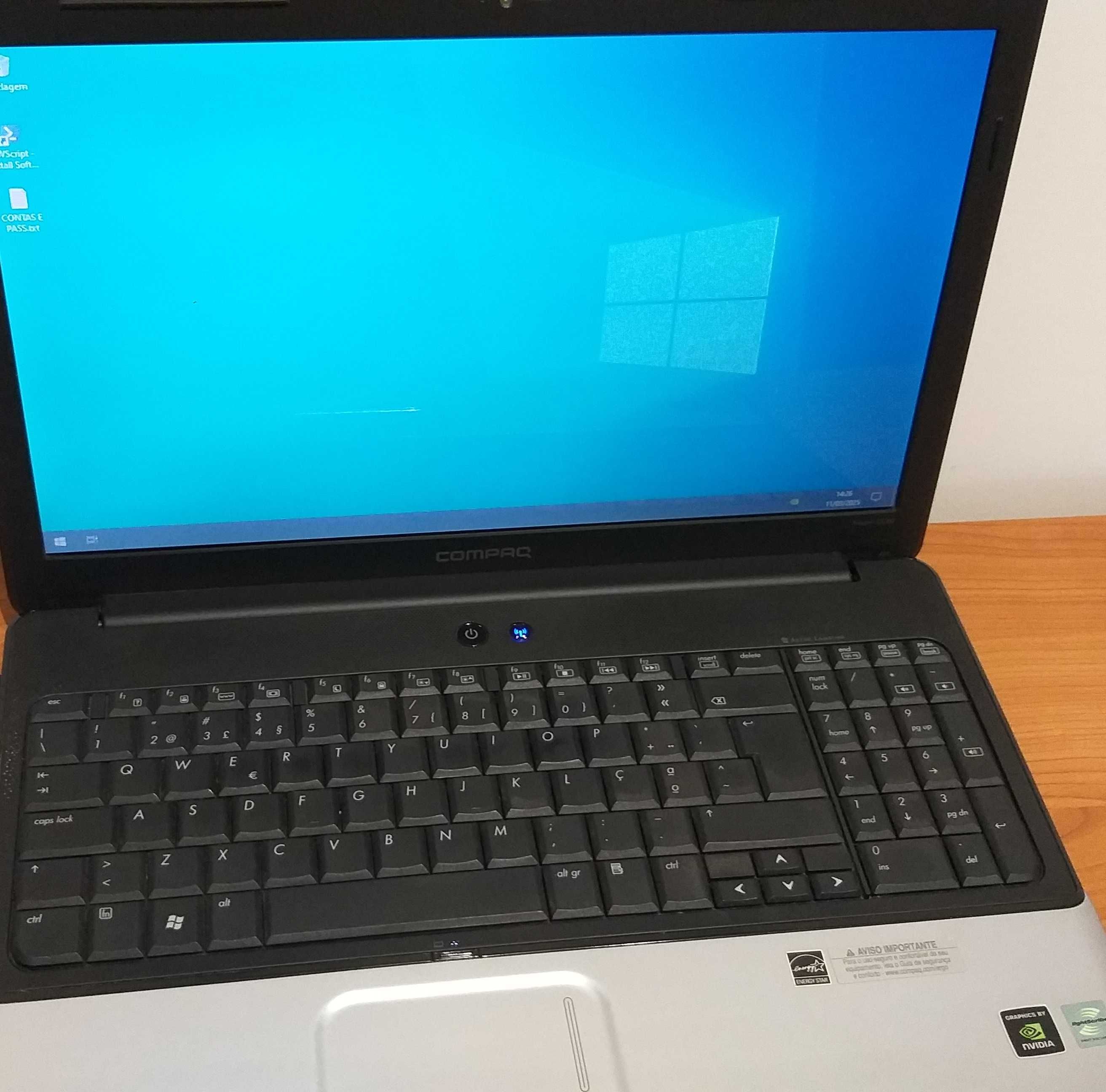 Portátil HP Compaq + Rato e teclado + base refrigeração