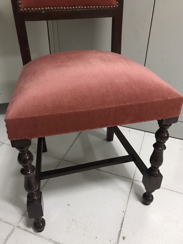 Cadeira rustica em madeira (2un)