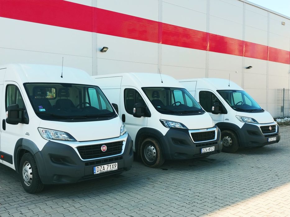Wynajem samochodu bus, wypożyczalnia busaTransport