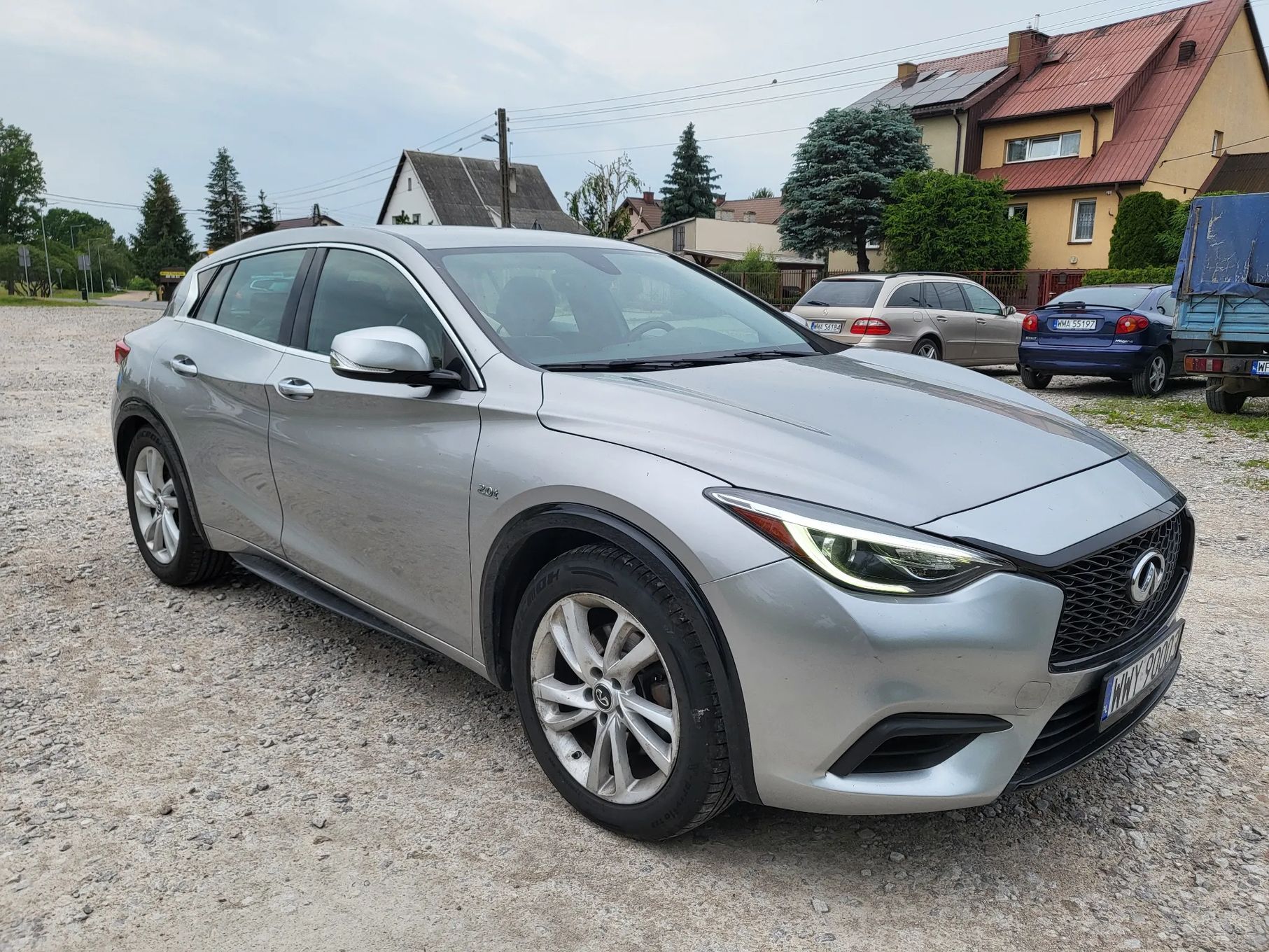 Infiniti QX30 Infiniti QX30 2.0T 2017r.