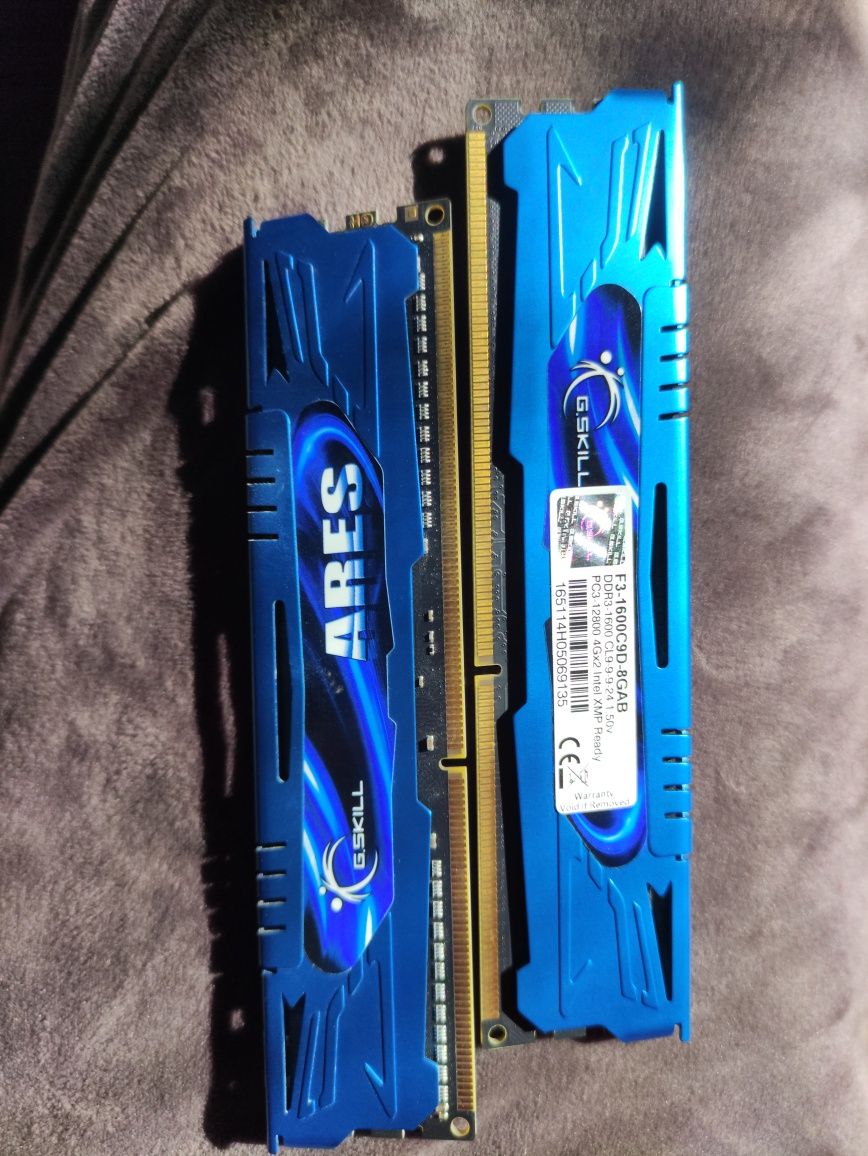 Пара Gskill Ares 2x4GB, DDR3 CL9, 1600hz, 1.5v