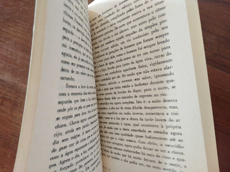 William Faulkner - O homem e o rio
