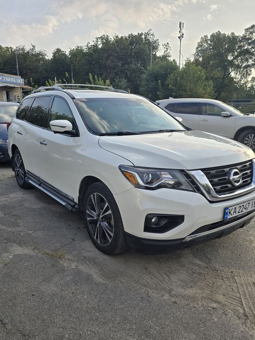 Nissan Patfainder Platinum R52