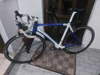 Bicicleta de estrada Peugeot carbono