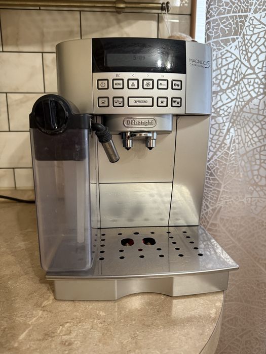 Кавомашина DeLonghi MagnificaS Cappuccino