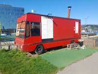 Foodtruck Food Truck Auto do wypieeku pizzy. Gastronomia wynajem