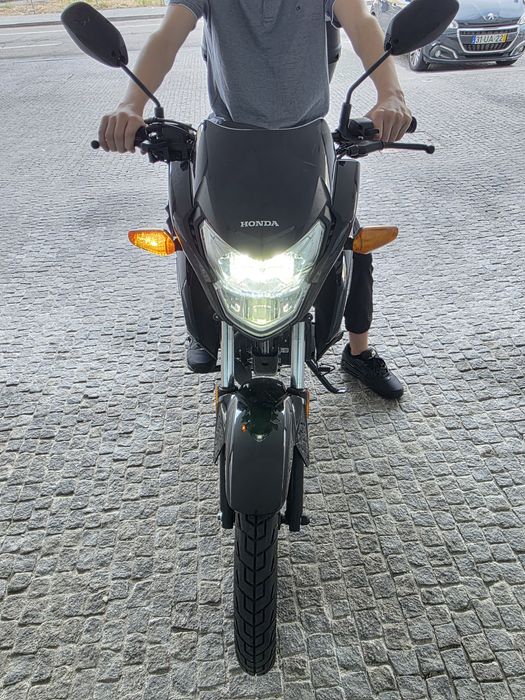 HONDA CB125F  4500km