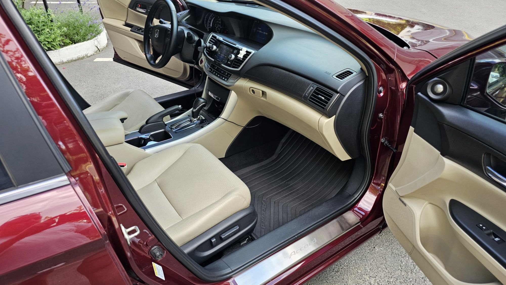 Продам  Honda Accord  9