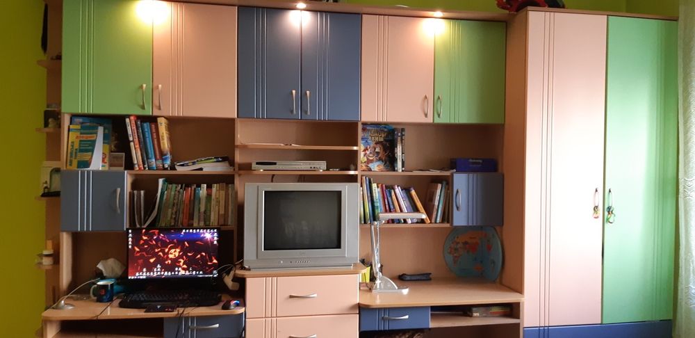 Продаж меблів у дитячу кімнату