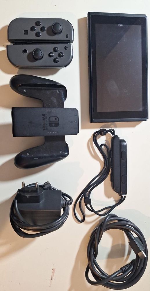 Nintendo switch б/в