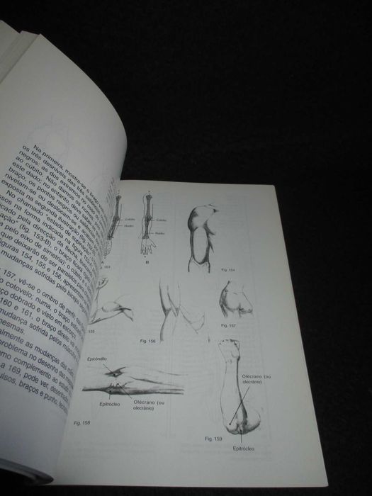 Livro Como Desenhar a Figura Humana A. Calderón