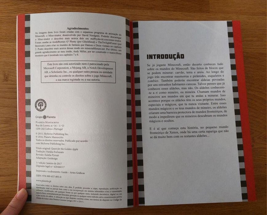 Livro Minecraft Em Busca da Maçã Dourada