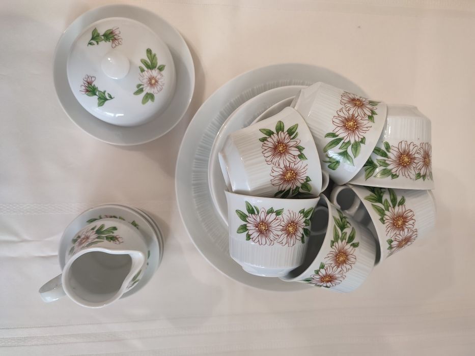 Столовий сервіз на 6 персон