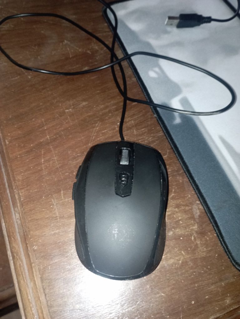 Rato de computador a fio