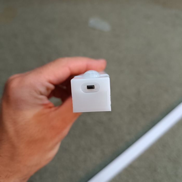 Barras de led recarregáveis com sensor movimento