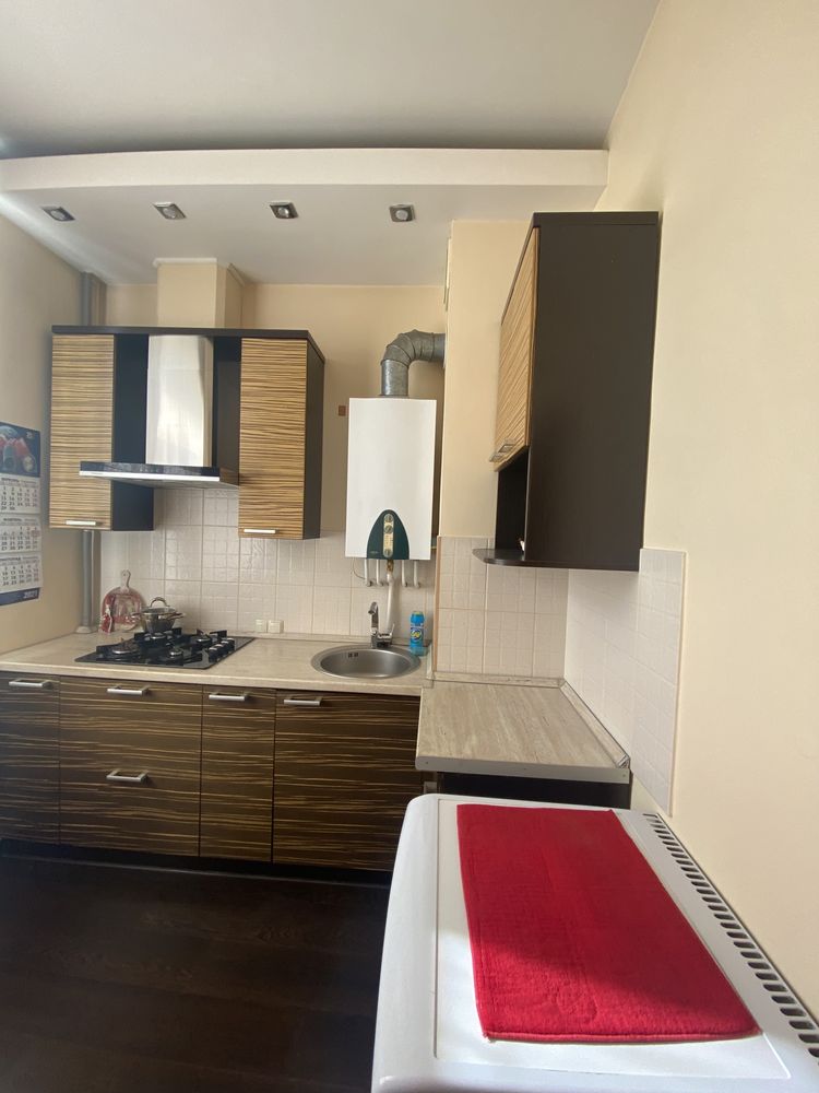 В продаже 2к квартира, центр, Новомосковск