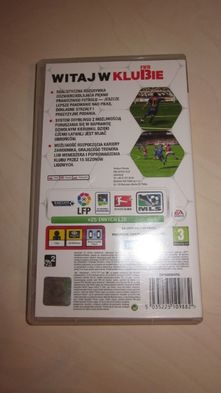 PSP Gra Fifa 13 za pośrednictwem EA SPORTS Football Club