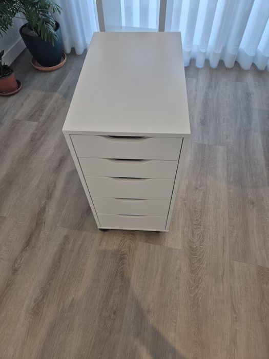 Movel de gavetas ikea para secretária (Alex)