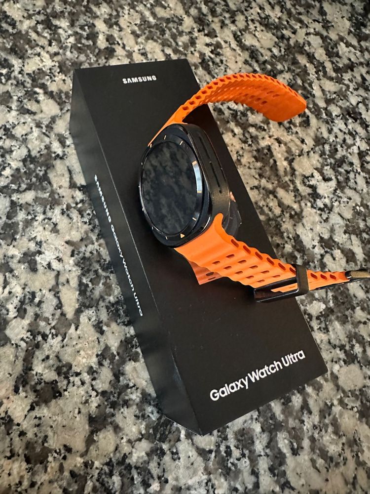 Smartwatch samsung ultra como novo comprado a 5 meses!