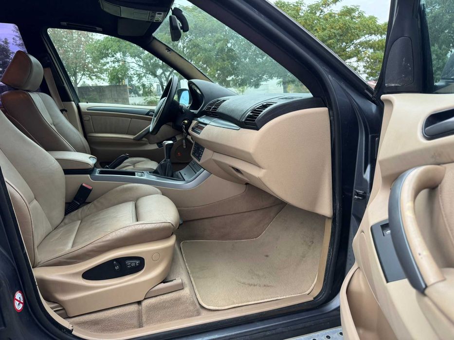 BMW X5 3.0 GPL 4x4 Caixa Manual