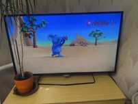 телевізор 40" Philips 40PFT5500 тонкий Full HD LED TV на OC Android