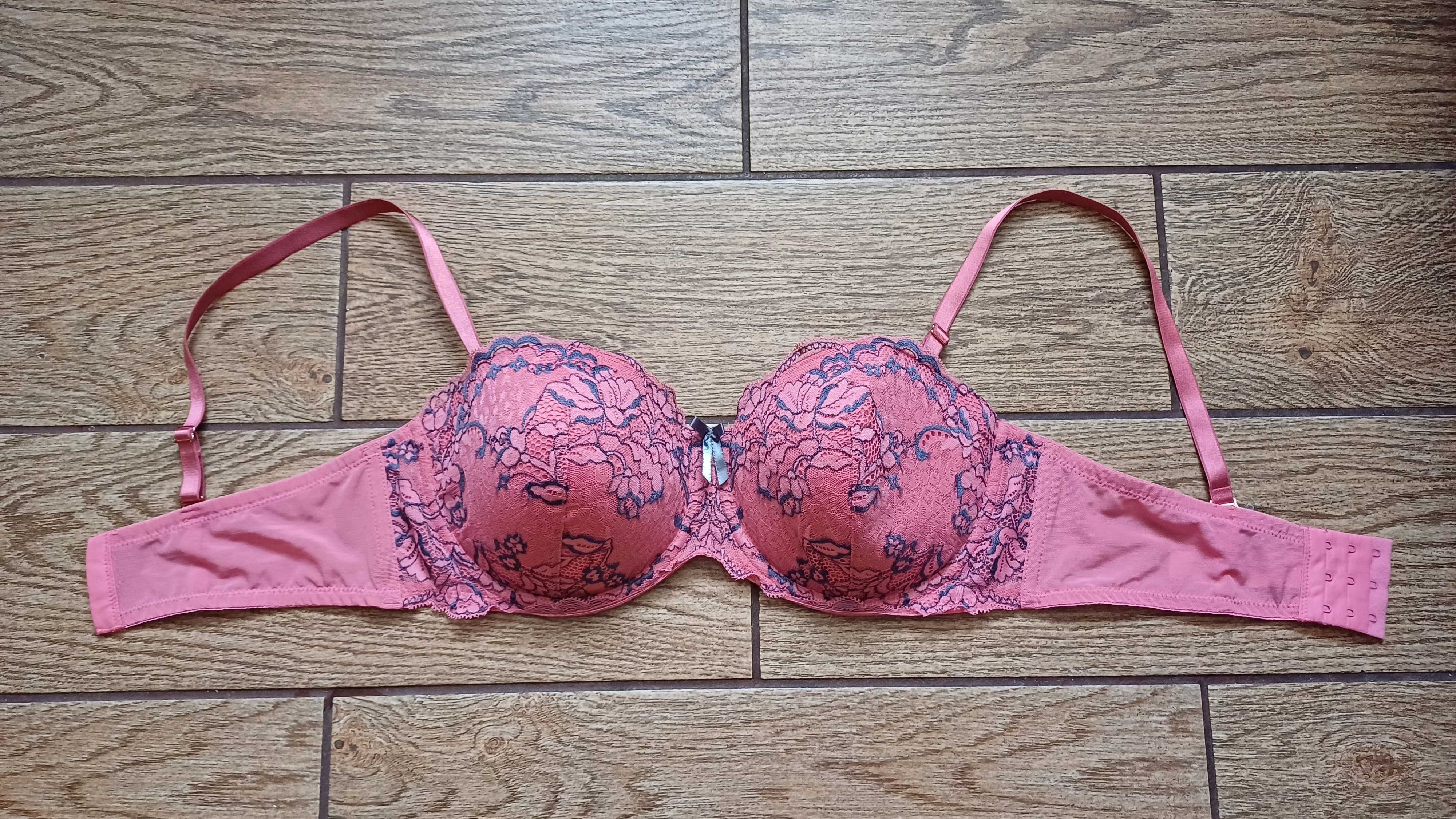 Koralowy biustonosz Hunkemöller r. 85 D