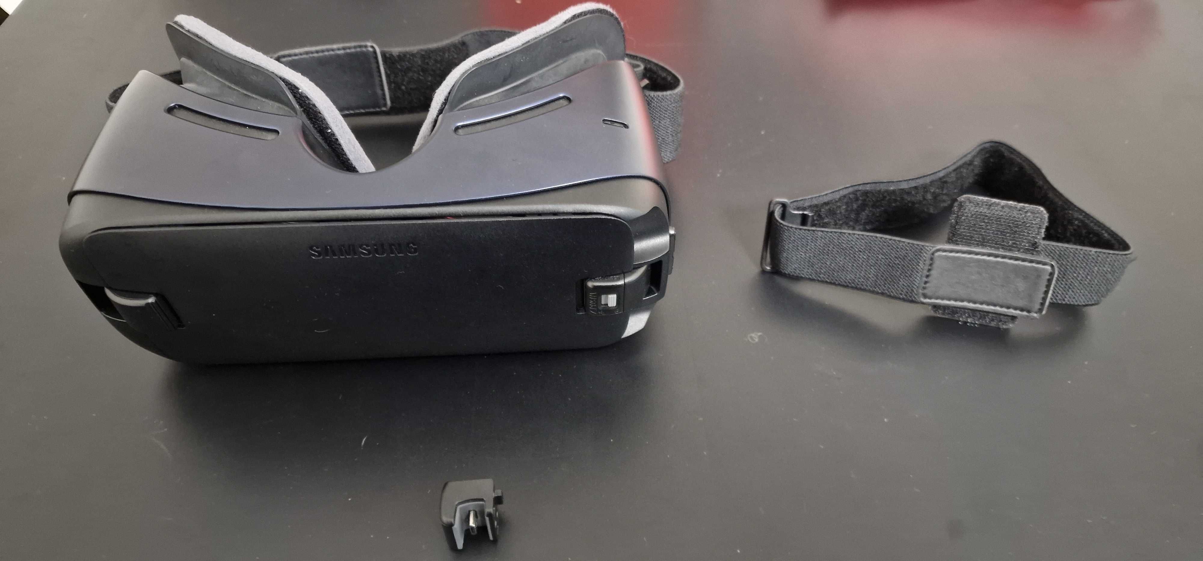 Óculos de Realidade Virtual Samsung Gear by Oculus