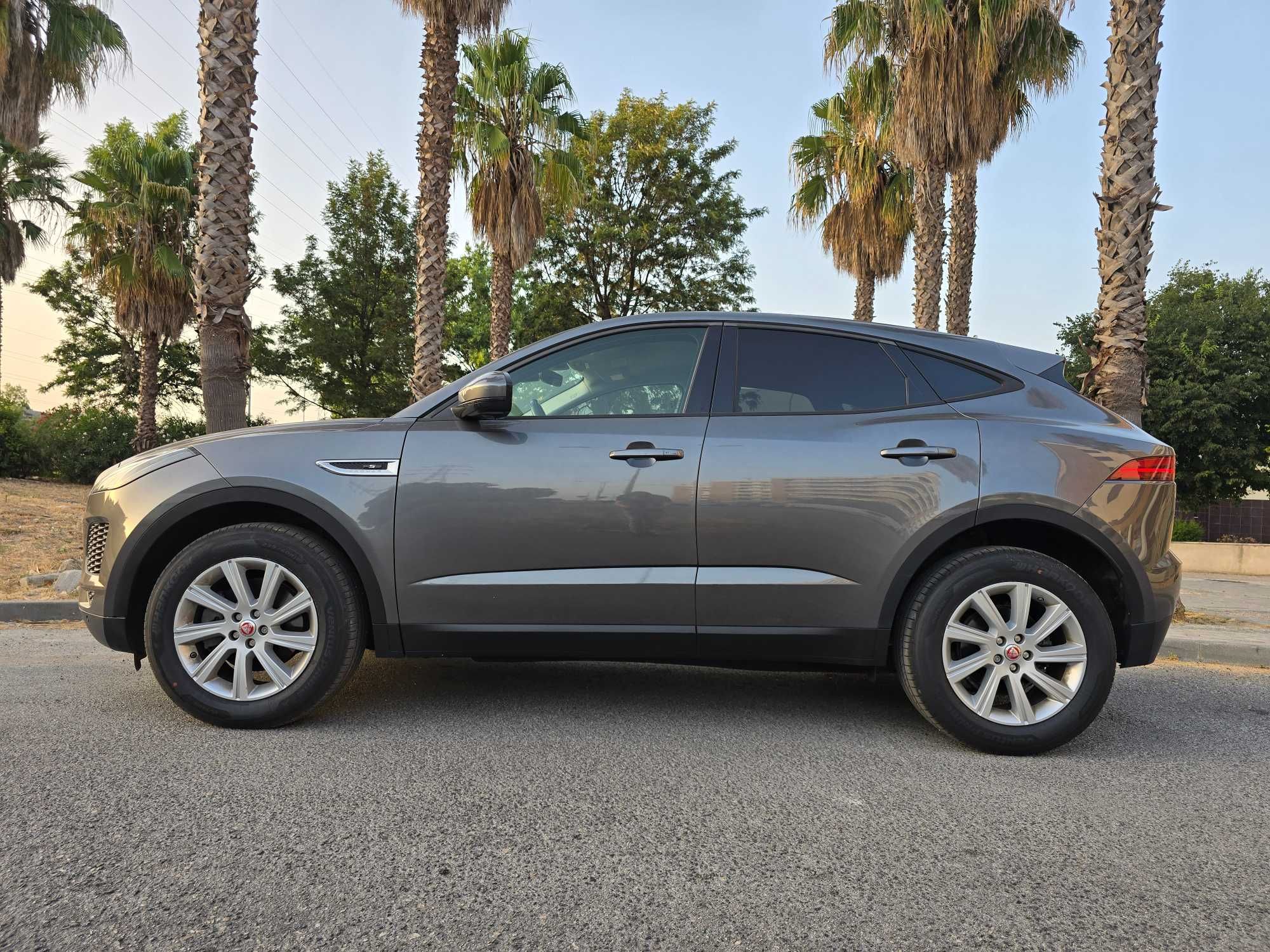 Jaguar E-PACE i4D S - Nacional sempre assistido na Jaguar c/98mil km