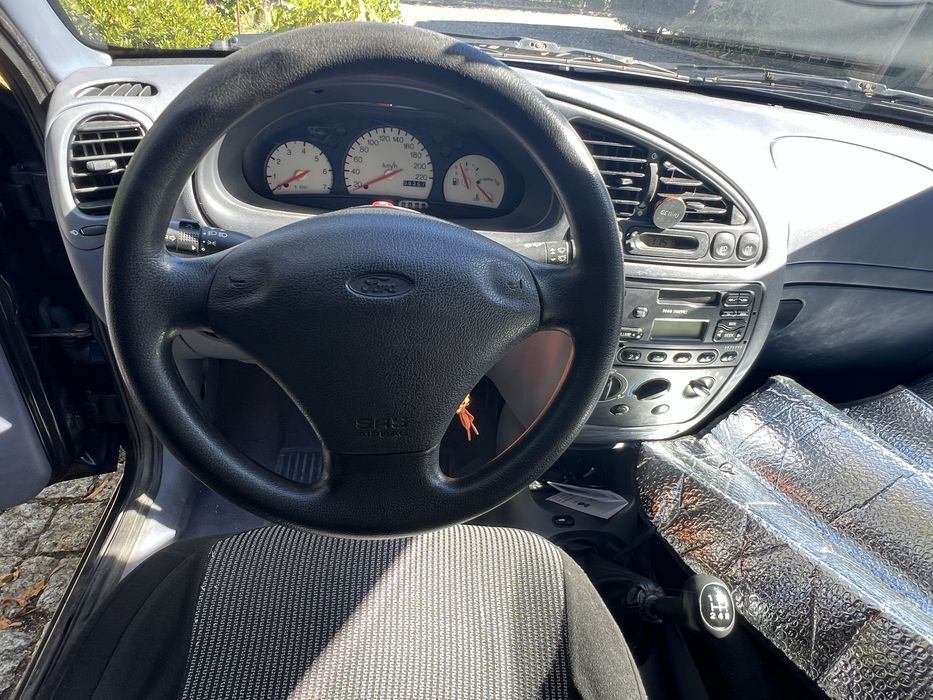 Ford Fiesta Techno 1.2