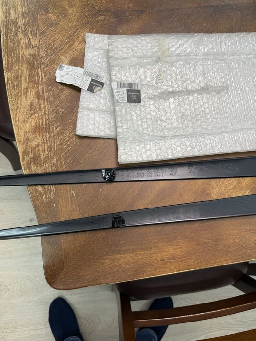 Накладки на порог w217