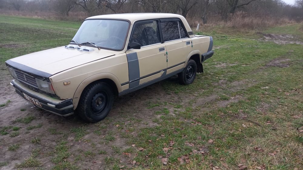 Продам жигуль на повному ходу