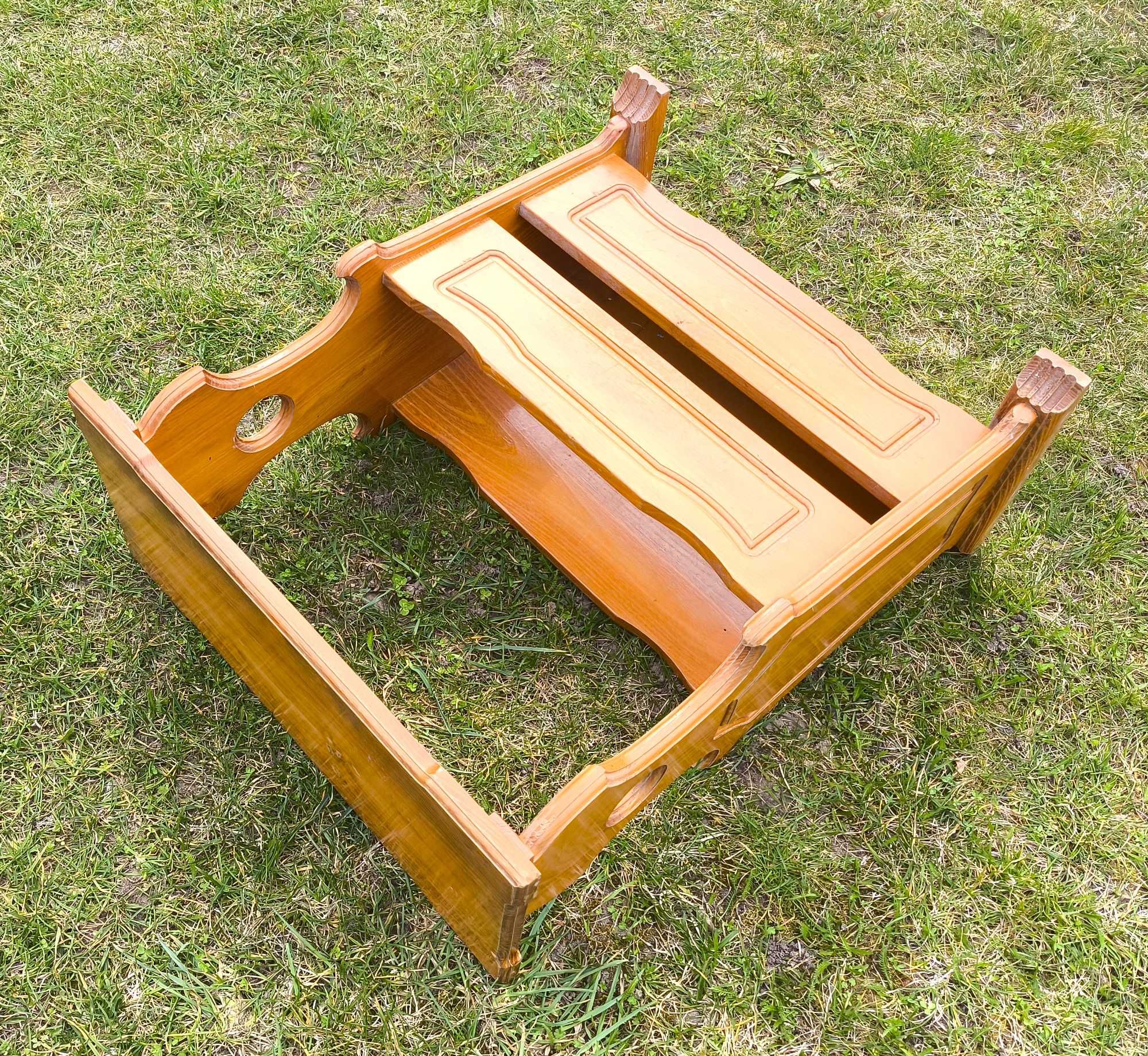 Ładny Drewniany Wysoki Stolik Gazetnik | 55 x 25 x 65 cm | Wysyłka