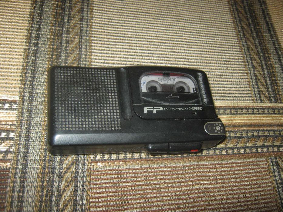 Диктофон Panasonic.Made in Japan.Под ремонт.