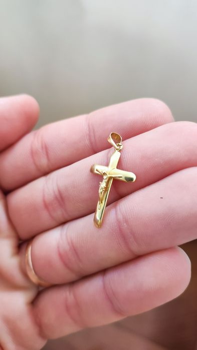 Cruz em ouro 19.2