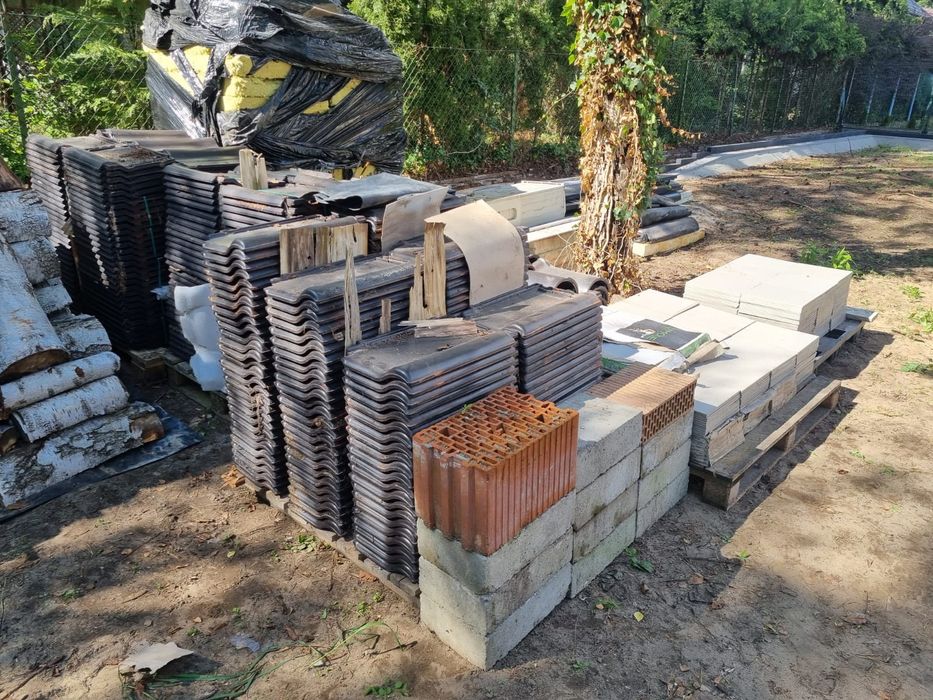 Dachówka ceramiczna Renesansowa Alegra 9, antracytowa angoba