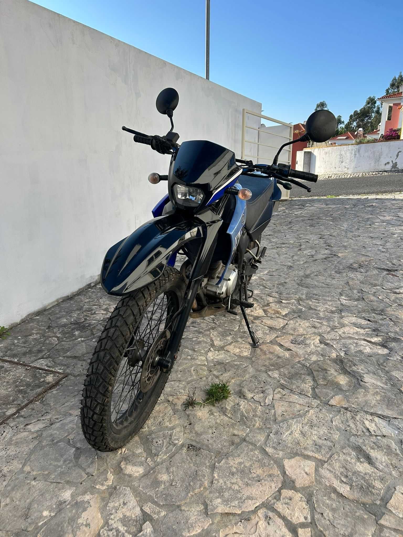 Mota Yamaha XT 125