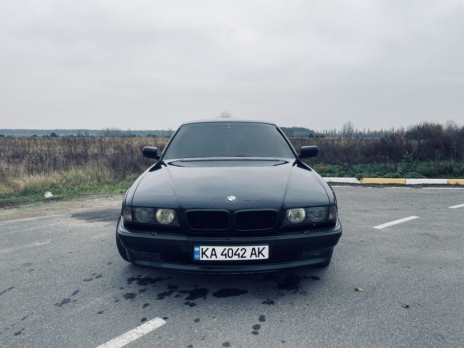 Продам BMW E38 2.8 m54b28