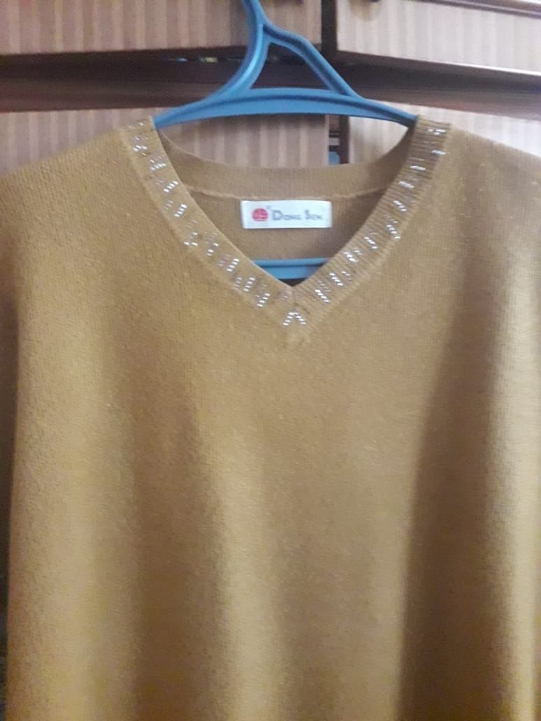 Пуловер женский, р.50, 100% шерсть